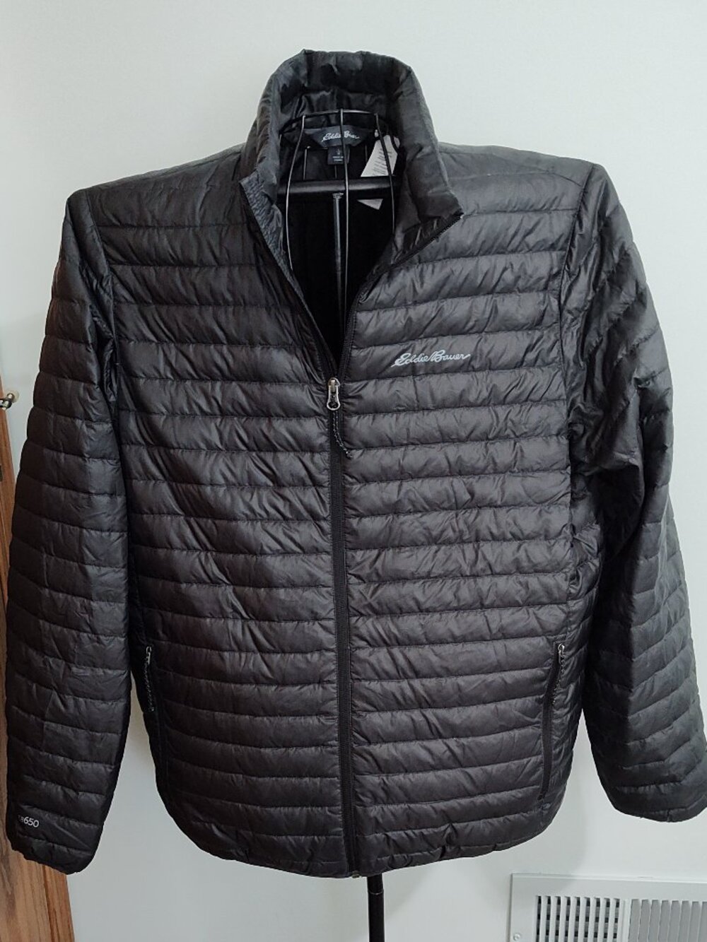 Eddie Bauer EB650 dark gray down puffer jacket, Excellent used condition, size L